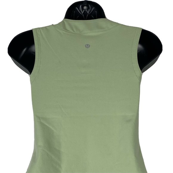 Lululemon V Neck Sleeveless Tank Top Gree Size 2/4 - Picture 6 of 8